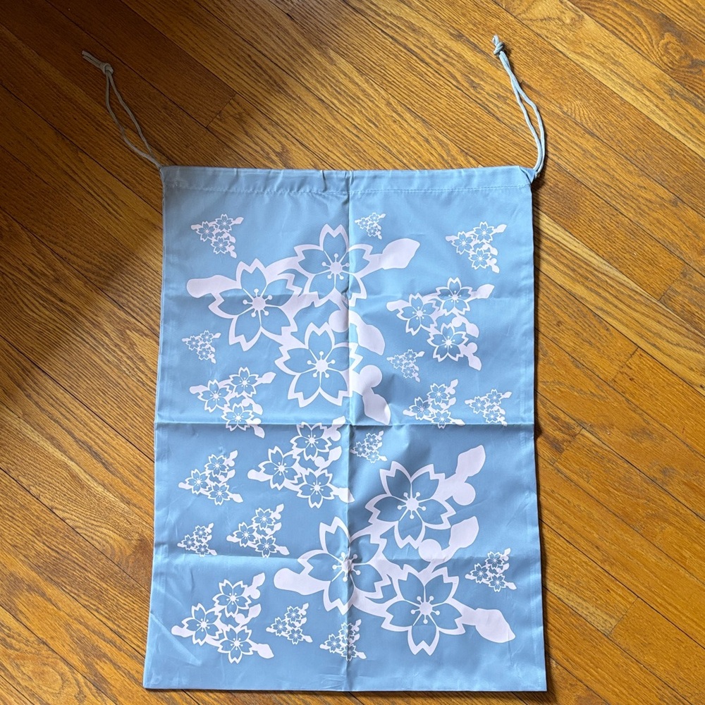 Daughters of the American Revolution Cherry Blossom Vinyl Bag